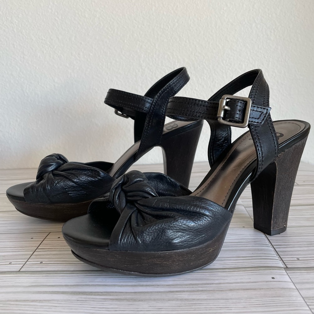 Gianni Bini Leather Platform Heels